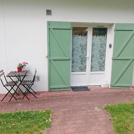 Appartement De Plain Pied Dans La Verdure Yerres المظهر الخارجي الصورة