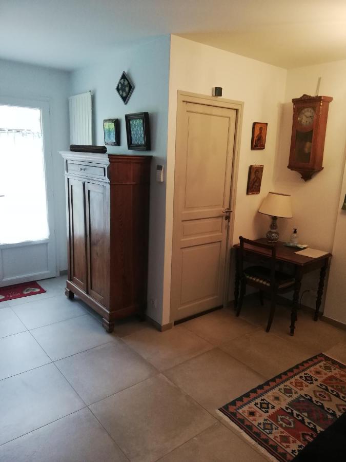 Appartement De Plain Pied Dans La Verdure Yerres المظهر الخارجي الصورة